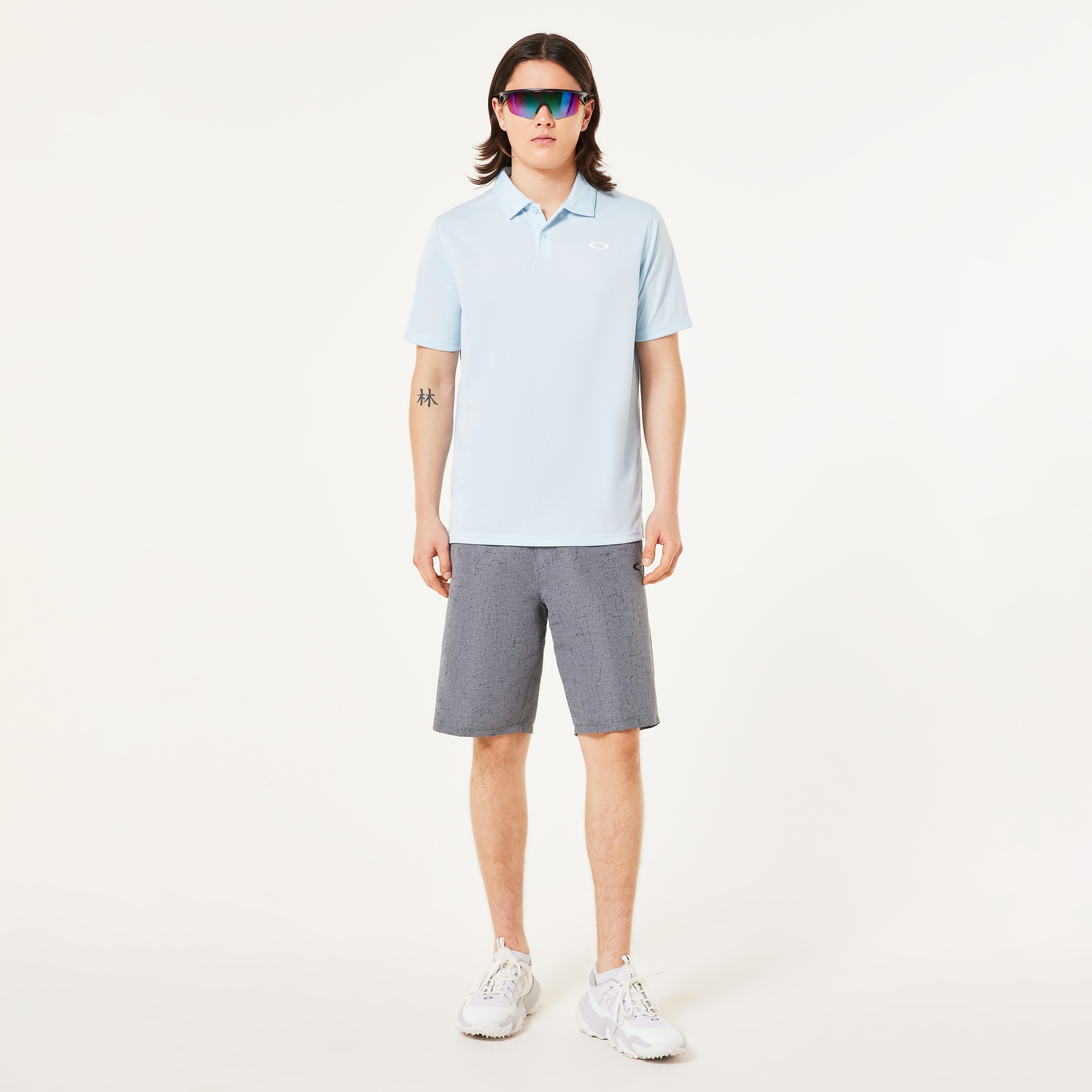 Oakley Men's Resist Short Size:
