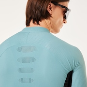 Endurance Ultra Vented Jersey - Pacific