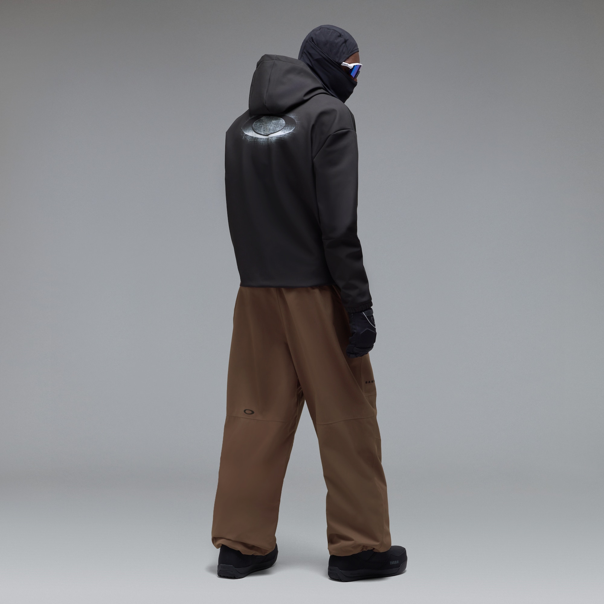 Oakley Channel Shell Pant in Dark Umber | Oakley® JP