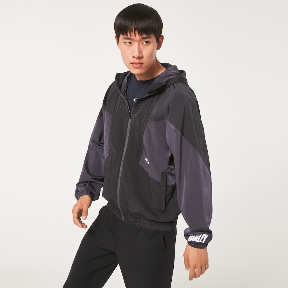 Oakley Enhance Ub Ripstop Wind Jacket 12.7 in Blackout | Oakley® JP