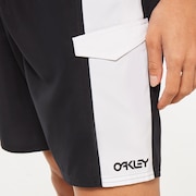 Cargo Rc 18" Beach Short - Blackout