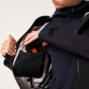 W. Outpost RC Shell Jacket - Blackout