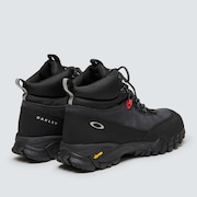 Vertex Boot - Triple Black