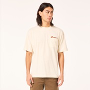 En New Retro Tee Flag 1.0 - Light Cream