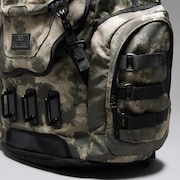 Kitchen Sink - Off-Slope Camo Green