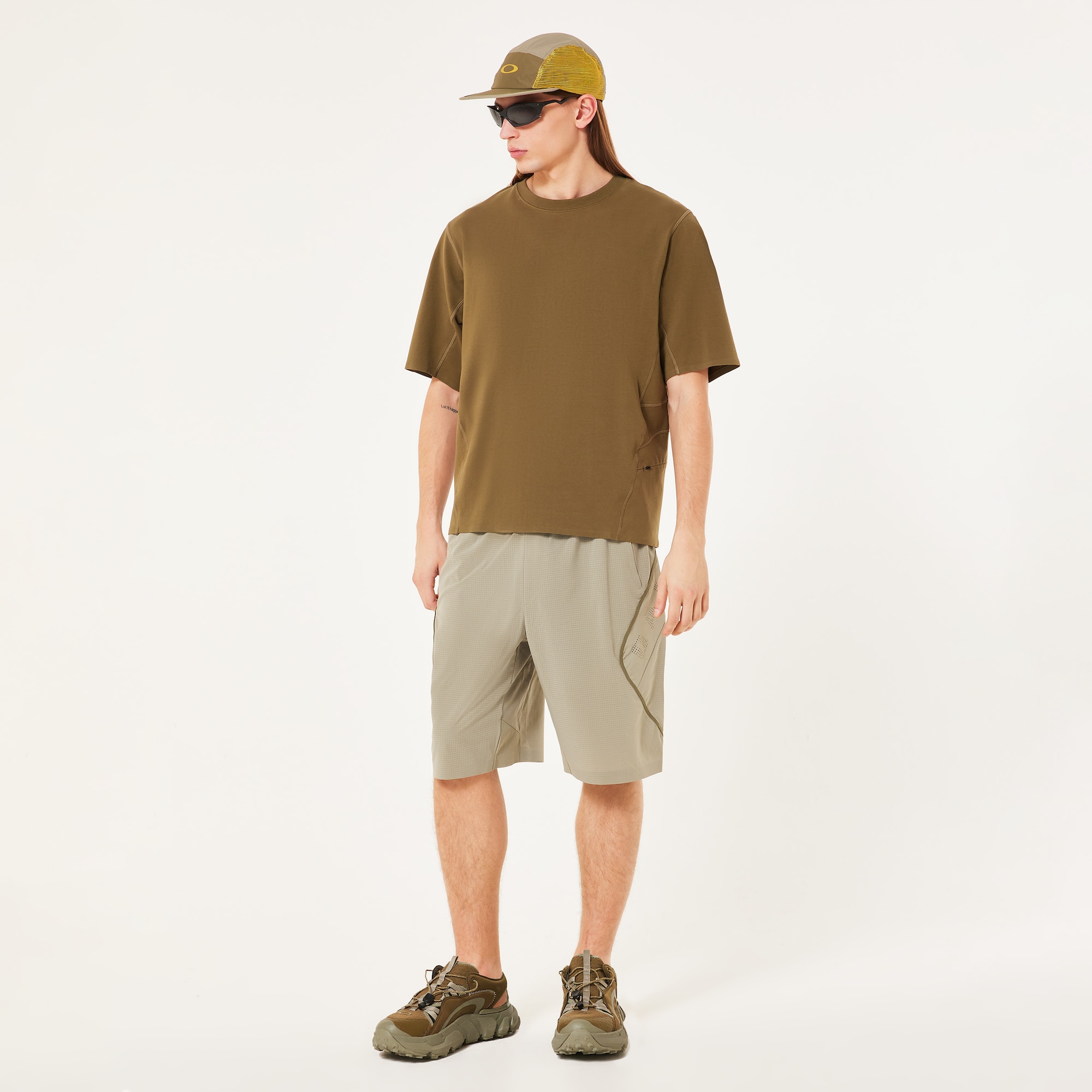 FOA406826__7C9_omfb1.png?