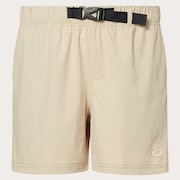 Latitude 18" Short - Humus