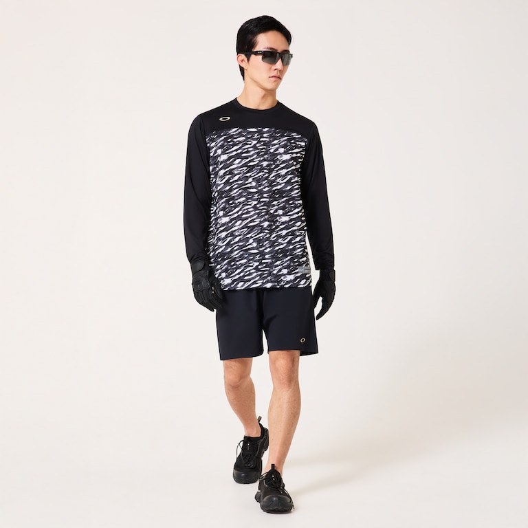 Striking Wind Shorts 9.0 - Pitch Black