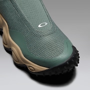 Eon Shift - Aviator Green