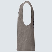 Gradient Mountain B1B Tank - New Athletic Grey