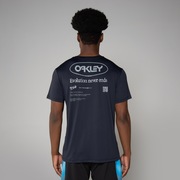 Camiseta Oakley Blade Surf Evolution - Blackout
