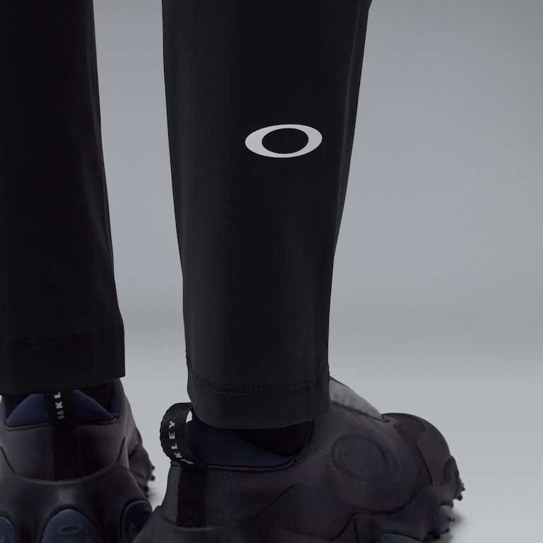Elevate Relax Tapered - Pitch Black