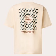 En New Retro Tee Flag 1.0 - Light Cream