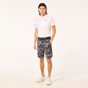 Skull Bloom Quartz Shorts - Black Print