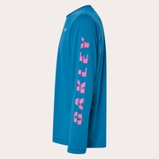 Slant Logo Print L/S Tee 8.0 - Ad Blue