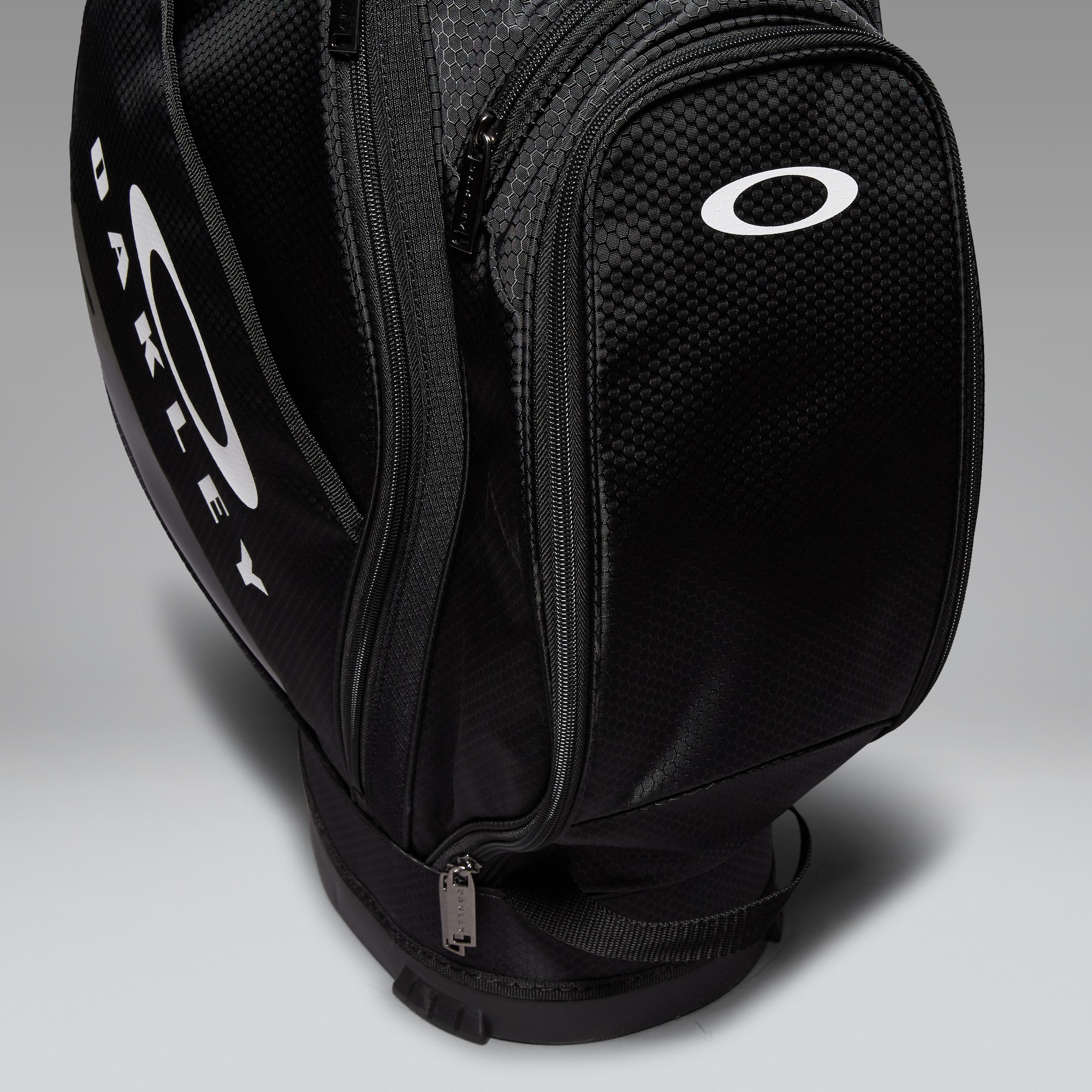 新品 OAKLEY ゴルフ スタンドバッグ ブラック FOS902501 オークリー Stand 19.0 Fw Pitch Black | オークリー公式ストア 日本