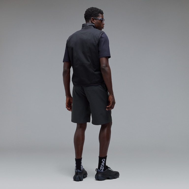 Driven Element Vest - Pitch Black