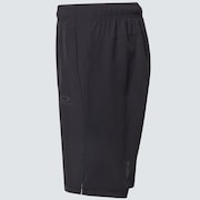 Foundational 9 Short 2.0 - Blackout