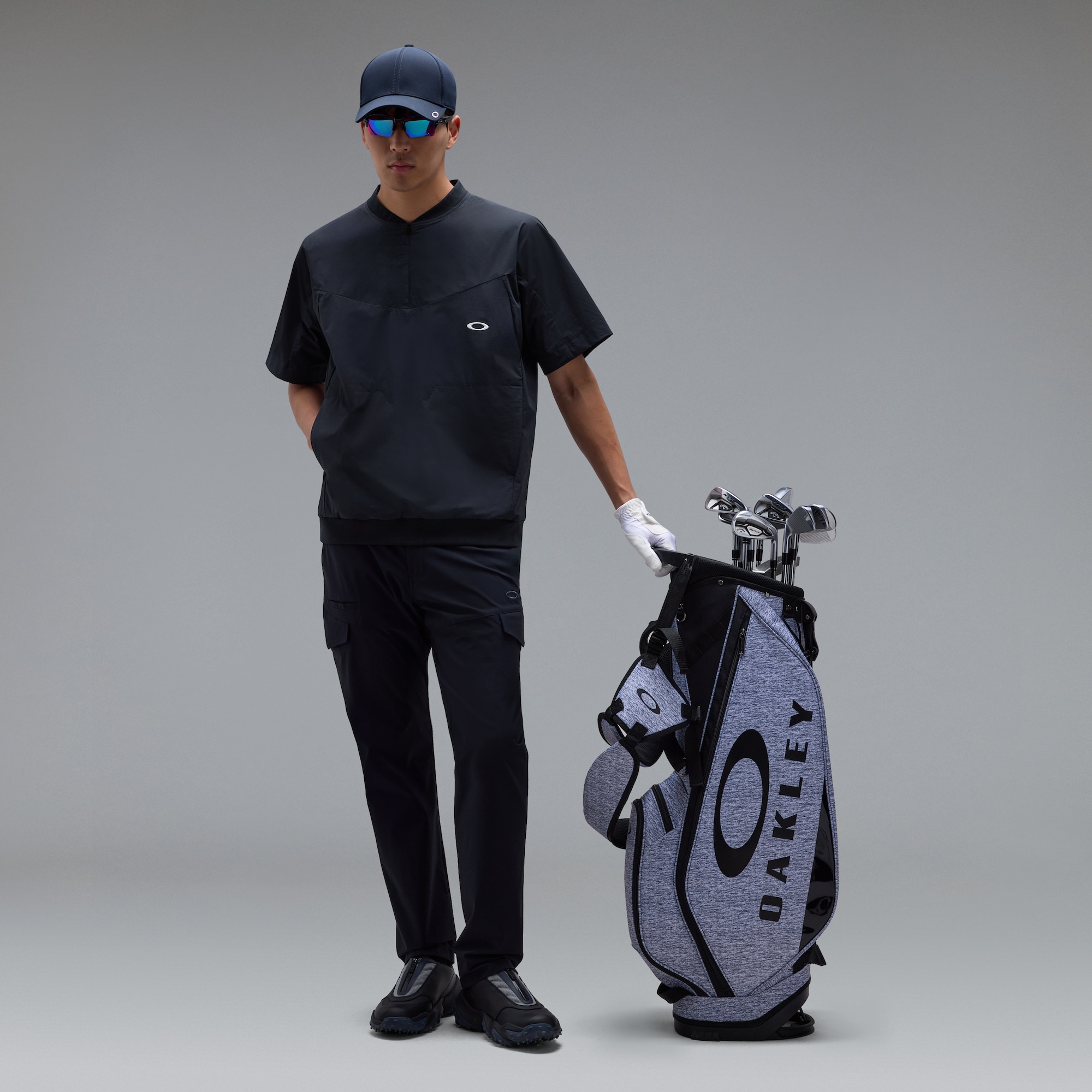 オークリー O-Blades H/Z Pullover Pitch Black | オークリー公式
