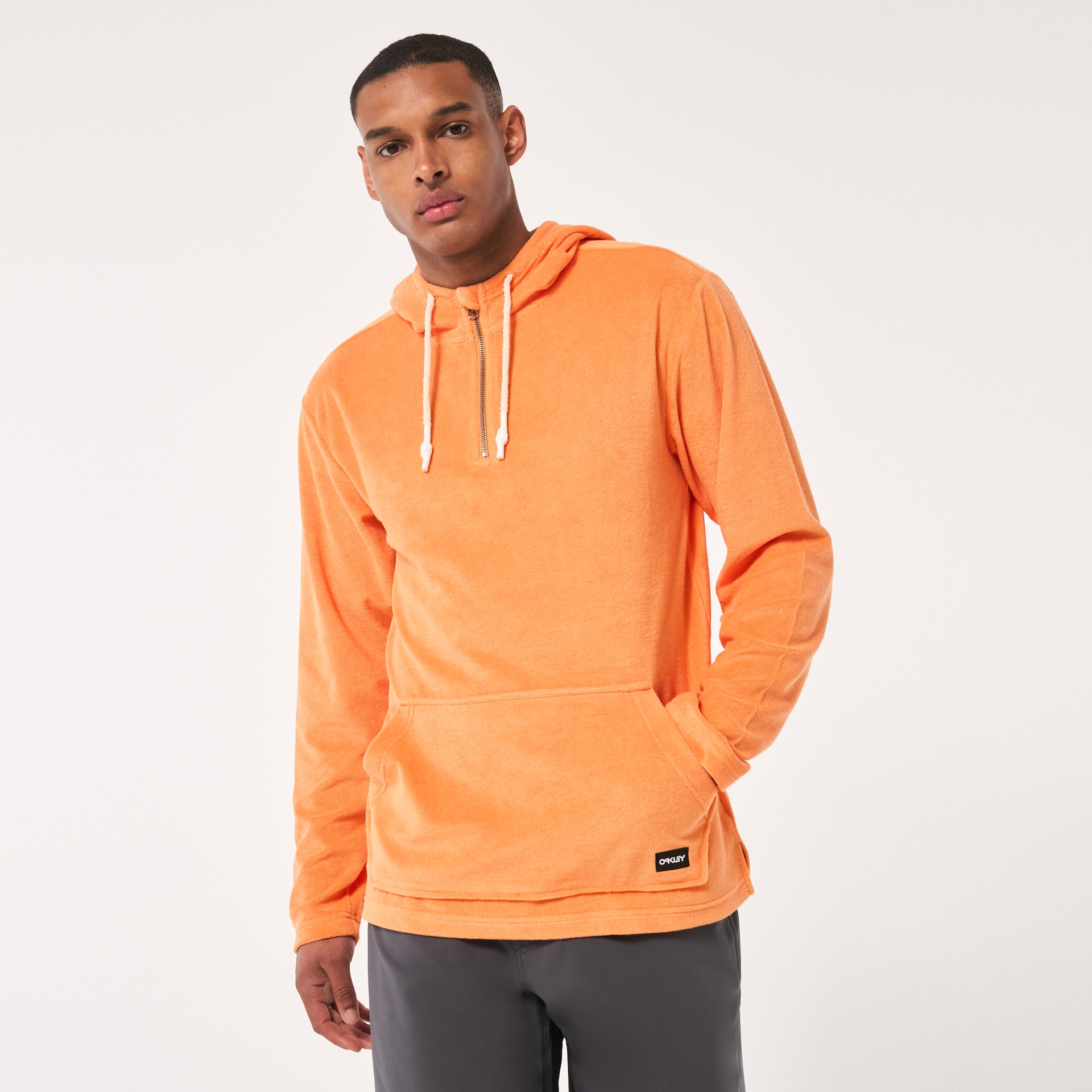 Oakley Dawny 1/4 Zip Hoodie in Soft Orange | Oakley® EU