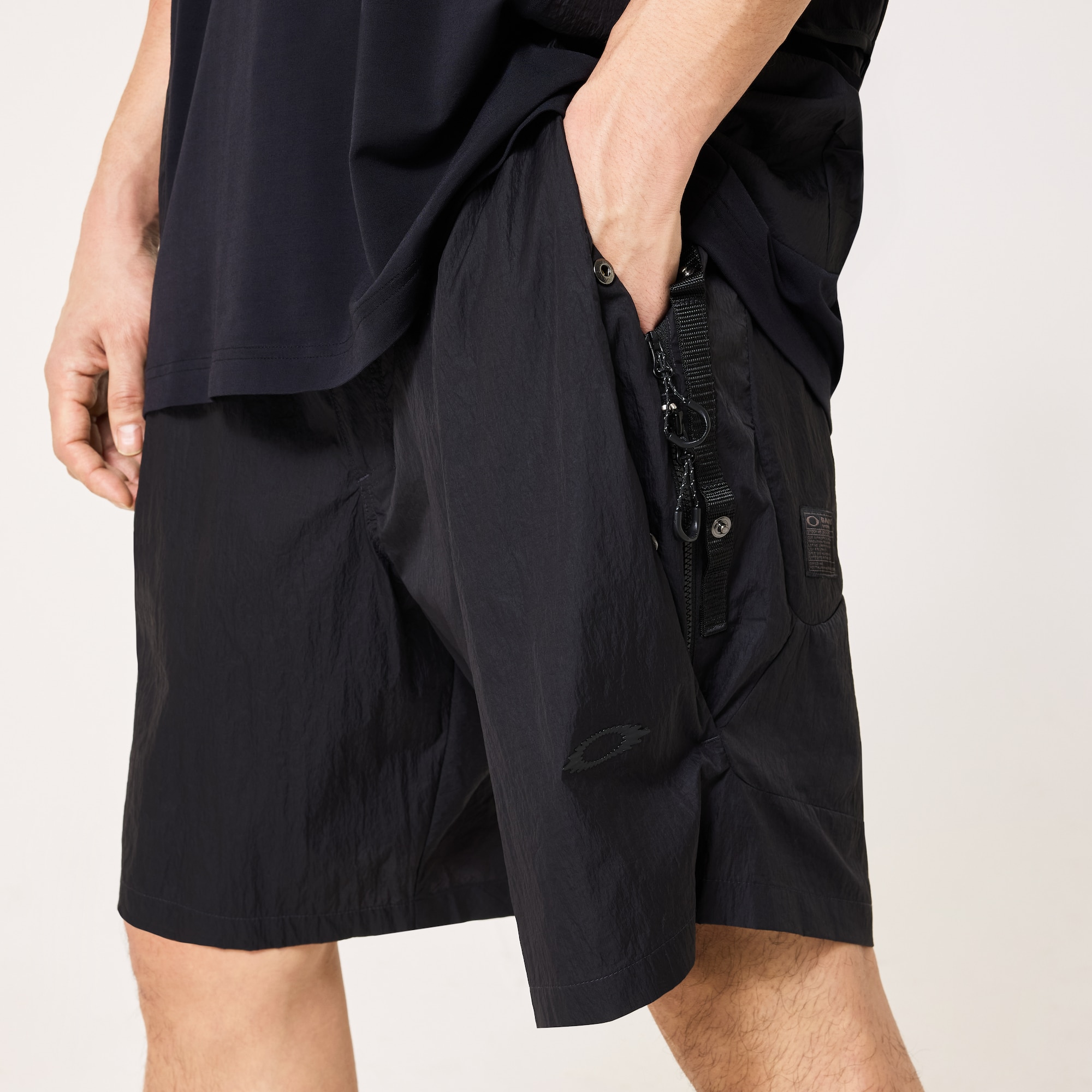 オークリー Fgl Stealth Shorts 1.0 Stealth Black | オークリー公式