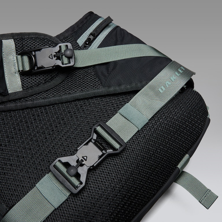 Latitude Sling Pack - Aviator Green