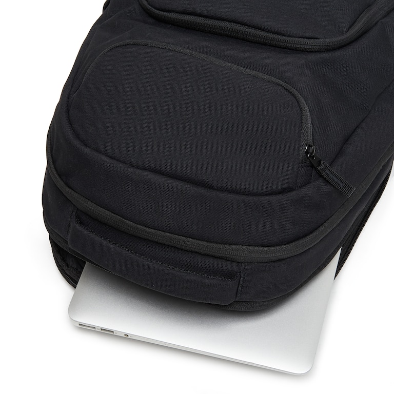 Vigor Backpack - Blackout