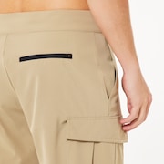 Cape Cargo RC Hybrid 20” Short - Pebble