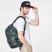 Street Backpack - Core Camo