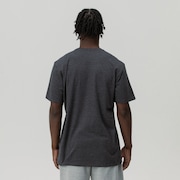 Camiseta Premium Quality - Blackout