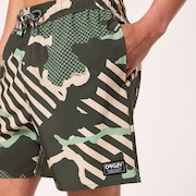 Grip Camo Rc 18" Beachshort - Green Stripe/Grip Camo