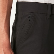 Oakley Perf 5 Utility Short - Blackout