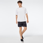 Tropics B1B Rc 18" Beach Short - Tonal Black