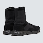 Coyote Boot - Blackout