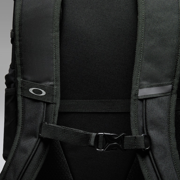 Enduro 30L Backpack - Pitch Black