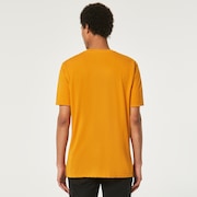 Gradient Lines B1B Rc Tee - Amber Yellow