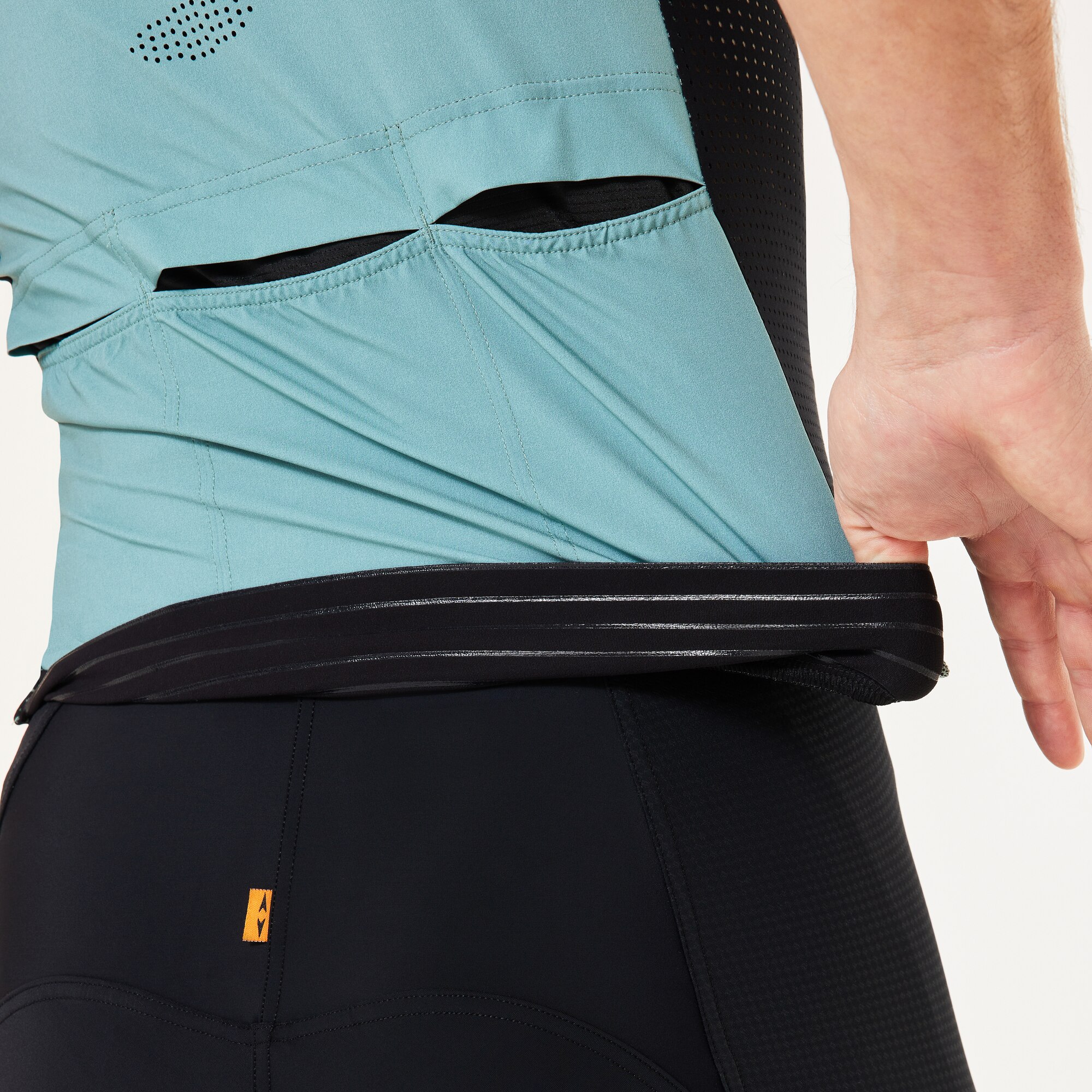 Oakley Endurance Ultra Vented Jersey in Pacific | Oakley® US
