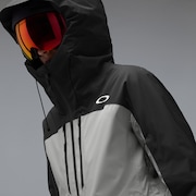 W. Canopy Pro Insulated Jacket​ - Pitch Black/Cement