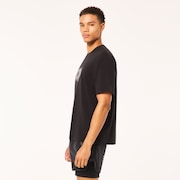 M Poly Satisfy Graphic SS Tee - Blackout