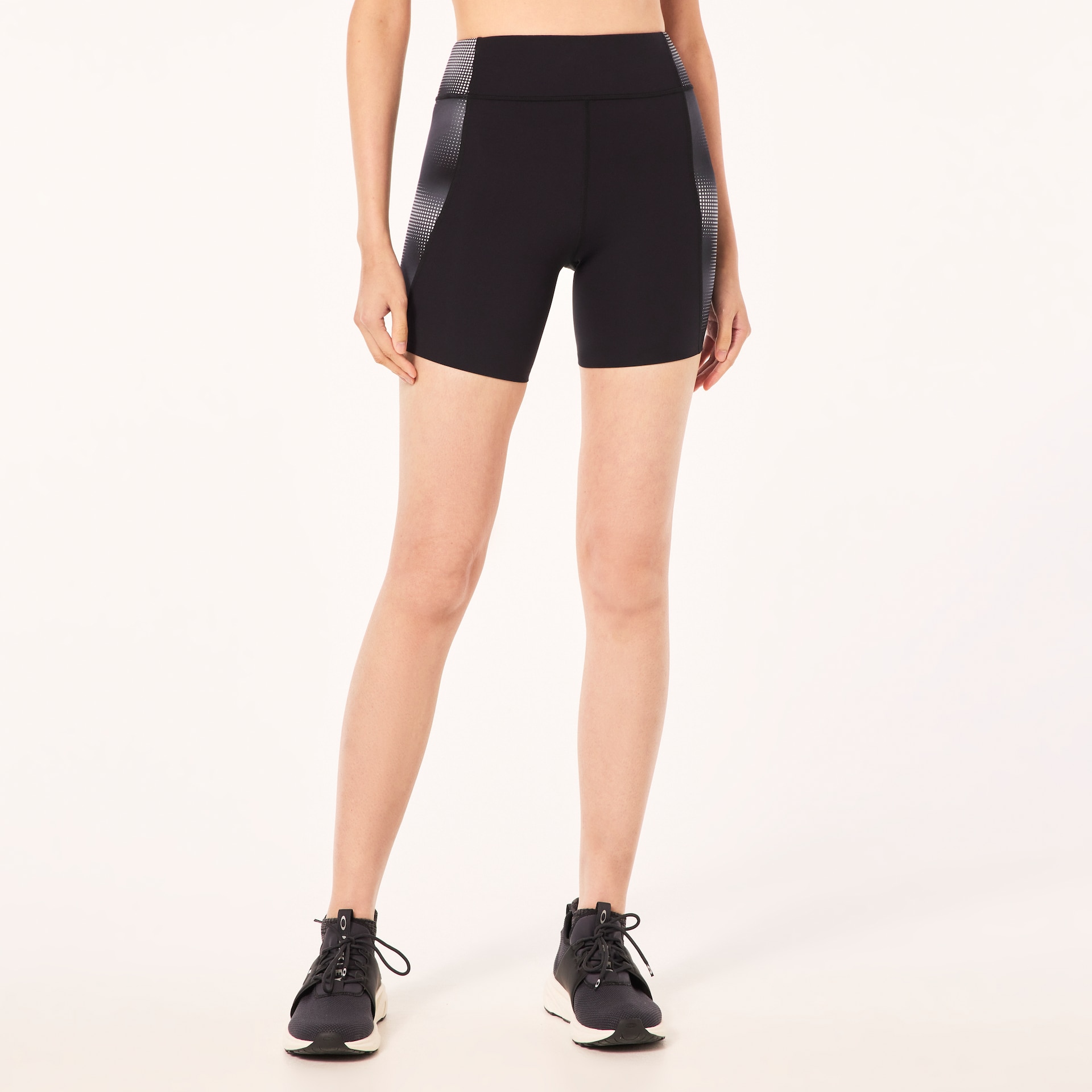 Oakley Women's W Pursuit Pro Tight Short Size: Xxl
