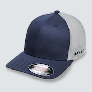 Golf Cresting Trucker