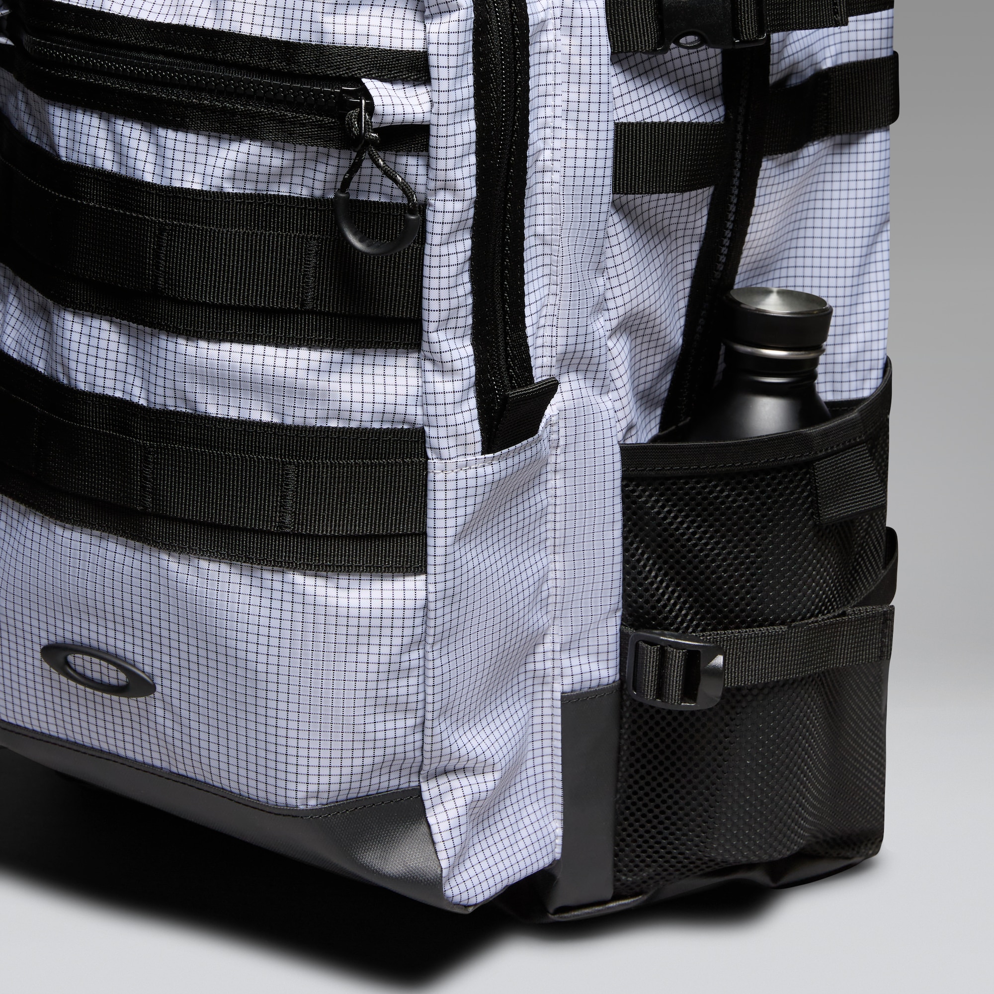 Oakley Enhance LT Backpack L 9.0 Fw in White Out | Oakley® JP