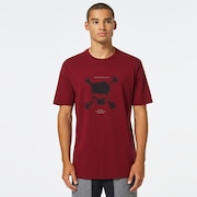 Blurred Scatter Skull Tee - Iron Red