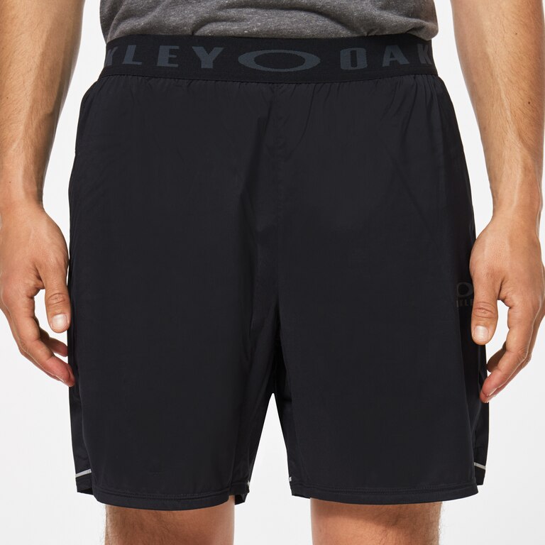 Hot Temps 6 Running Short - Blackout