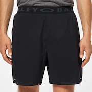 Hot Temps 6 Running Short - Blackout