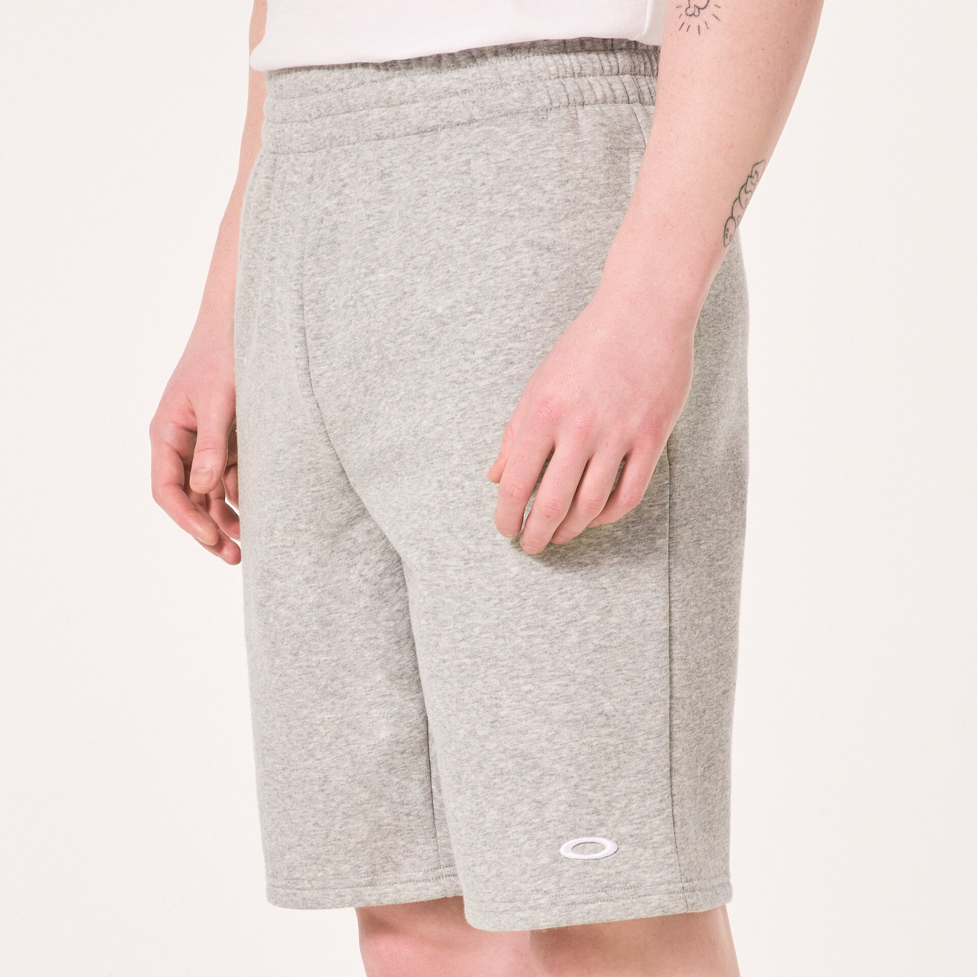 Oakley Relax Short 2.0 in New Granite Heather | Oakley® US