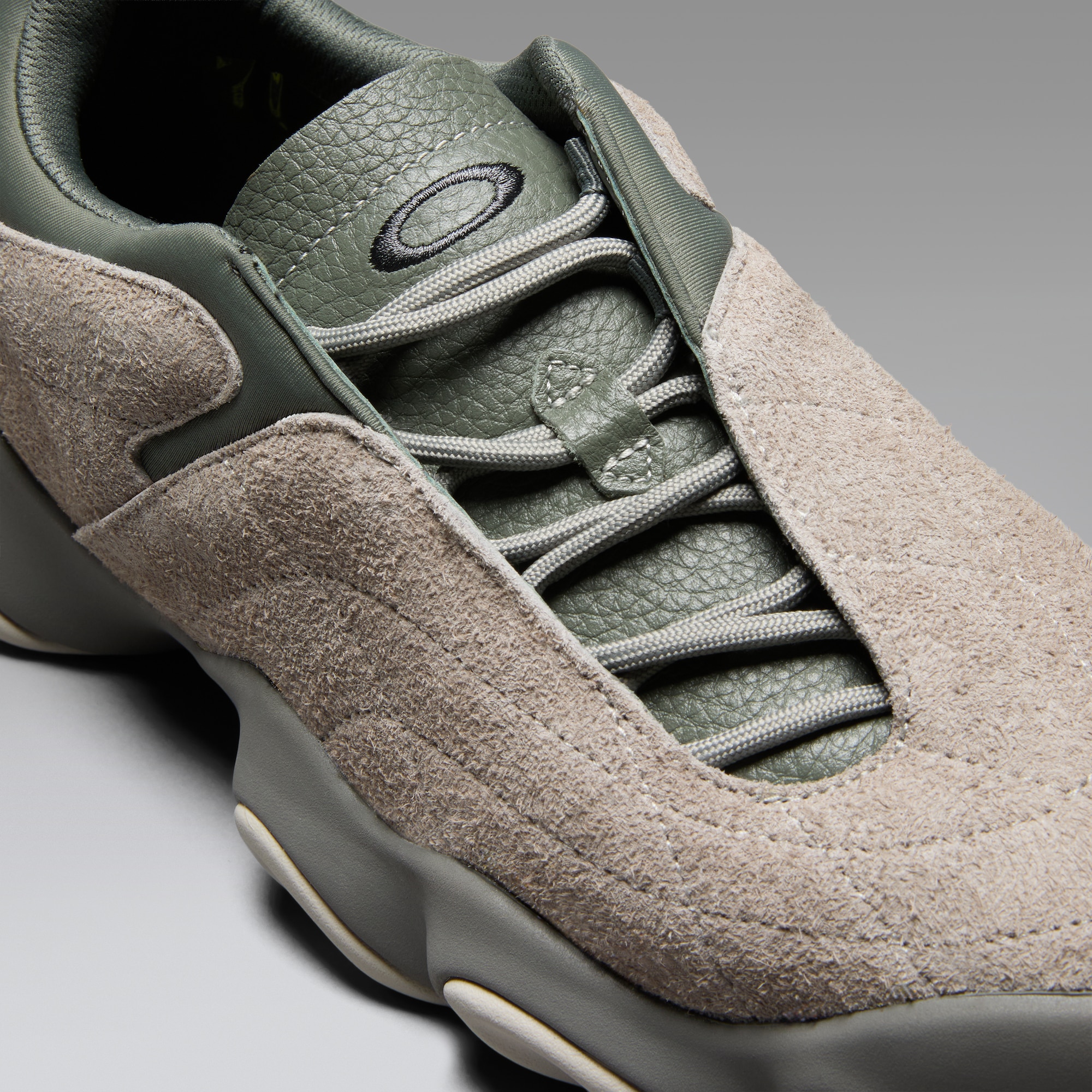 Oakley Factory Team Flesh Warp in Triple Grey | Oakley® CA