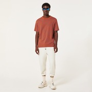 Relax Striped Tee - Grenache/Auburn Stripes