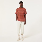 Relax Striped Tee - Grenache/Auburn Stripes