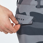 Hybrid Camo Short 19 - Gray Camouflage
